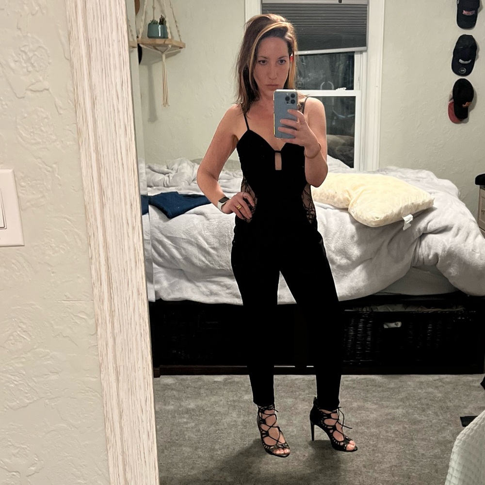 NBD Night Out Lace Giselle Jumpsuit S NWT